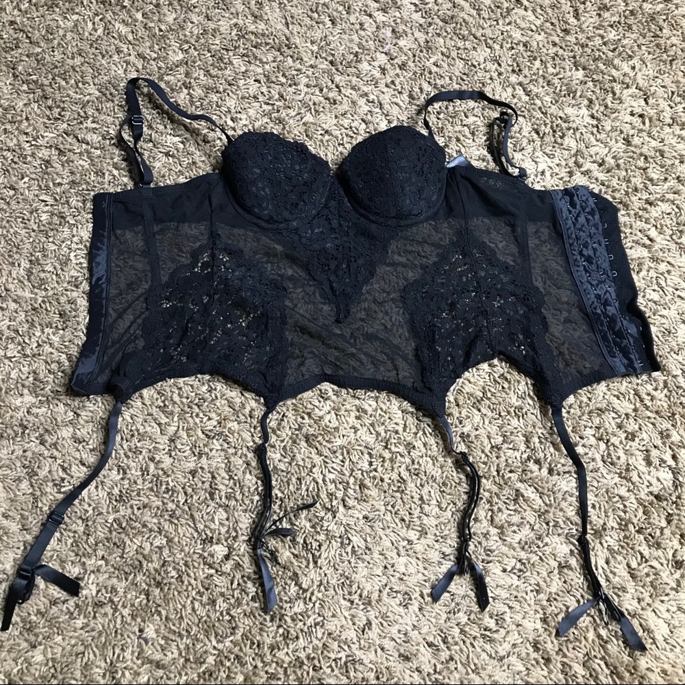 Lace bustier top